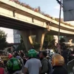 Tabrak Trotoar, Pengendara Motor 24 Tahun Tewas Tertimpa Bus di Flyover Pesing, Jakarta Barat