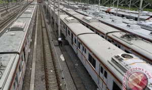 Trauma Kecelakaan KRL Bekasi: Penumpang Beralih ke Gerbong Tengah demi Keamanan