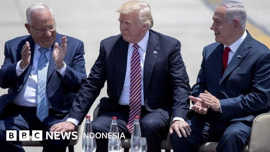 Trump Tegaskan AS Tak Akan Pakai Senjata Nuklir dalam Konflik Iran, Klaim Iran Tidak Bisa Kembangkan Nuklir 20 Tahun