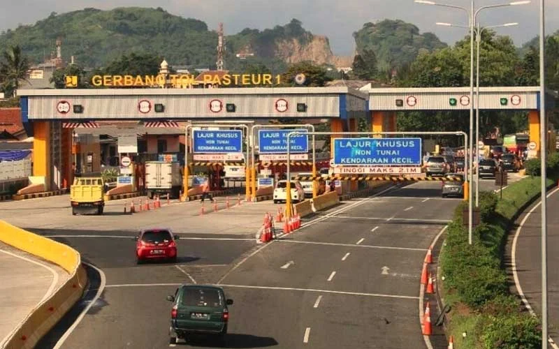 Underpass Pasteur: Gubernur Dedi Mulyadi Rencanakan Solusi Pengurang Kemacetan di Bandung 2027
