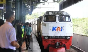 Viral! Penumpang Masak Mi Instan di Gerbong KA Gunungjati, KAI Lakukan Penelusuran Mendalam