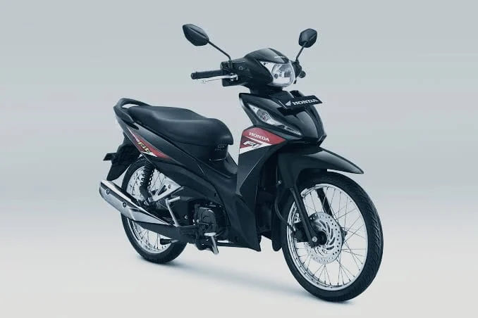 Wajib Tahu! Revo Fit 2026 Jadi Motor Bebek Termurah yang Tetap Irit dan Masih Aktif Dipakai