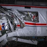 YLKI Dorong Evaluasi Standar Keselamatan Gerbong Kereta Pasca Kecelakaan Bekasi Timur