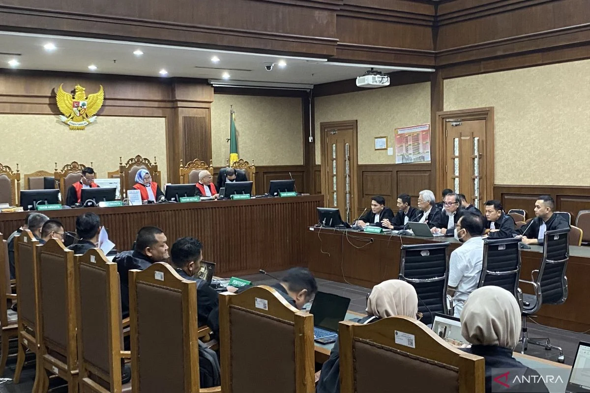 Zarof Ricar Diduga Titip Rp11‑12 Miliar dan Emas ke Agung Winarno, Kejaksaan Ungkap Aset Besar di Kantor Tersangka