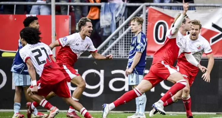 Ajax Menang Telak atas FC Utrecht dalam Perebutan Tiket Conference League