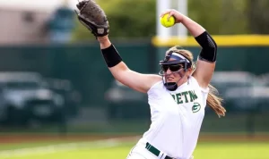Alexis Jensen Dinobatkan sebagai Finalis Freshman of the Year, Alabama Softball Tampilkan Dominasi