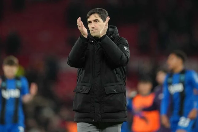 Andoni Iraola: Calon Pelatih Baru Liverpool yang Siap Menghidupkan Kembali Sepak Bola Menyerang