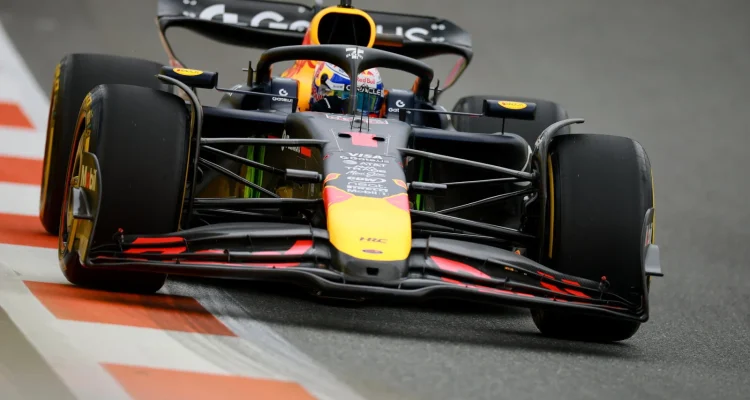 Antonelli Catat Hat‑Trick di GP Miami 2026, Verstappen dan Leclerc Dihukum