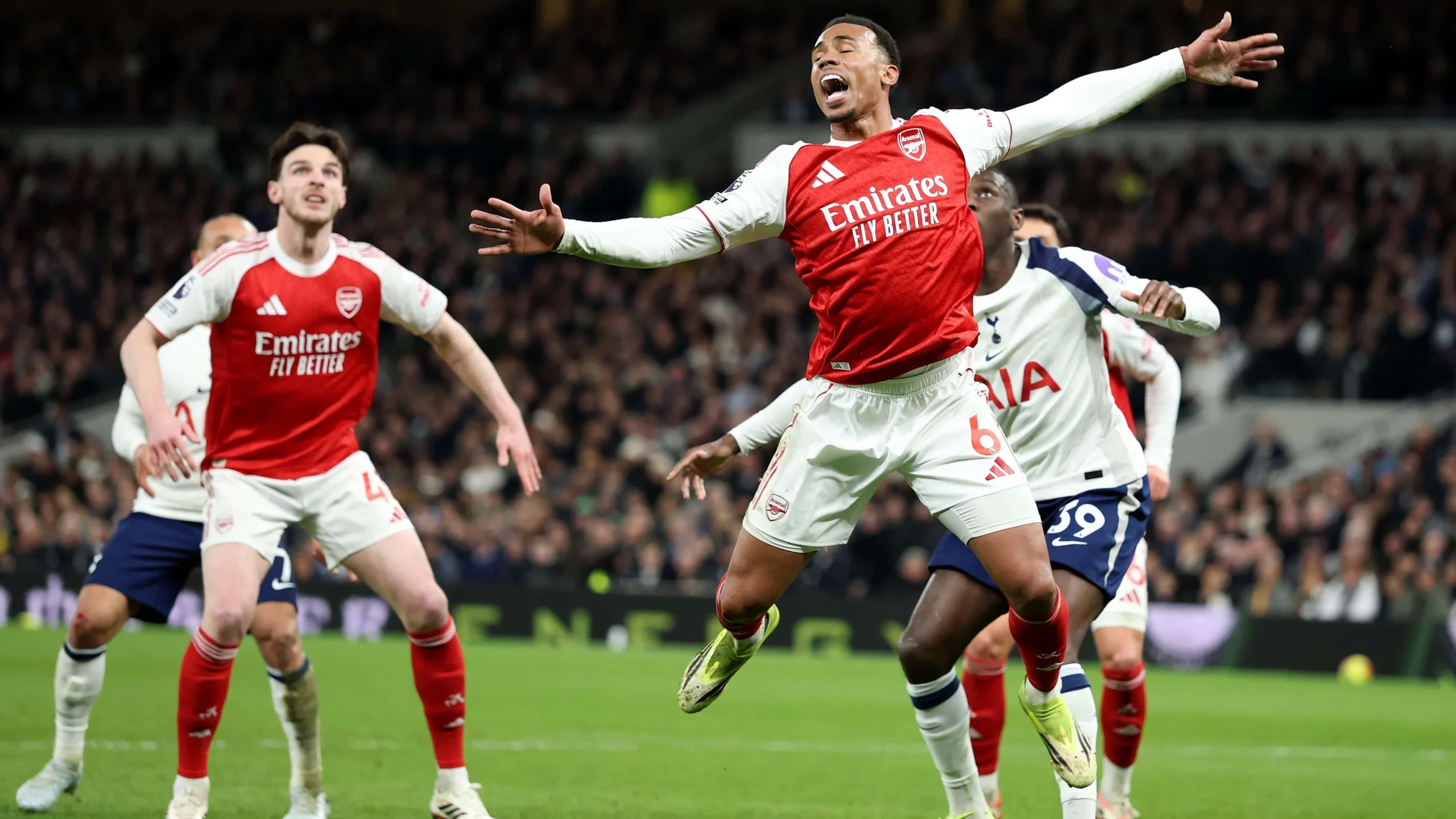 Arsenal FC Dalam Persaingan Sengit di Liga Premier