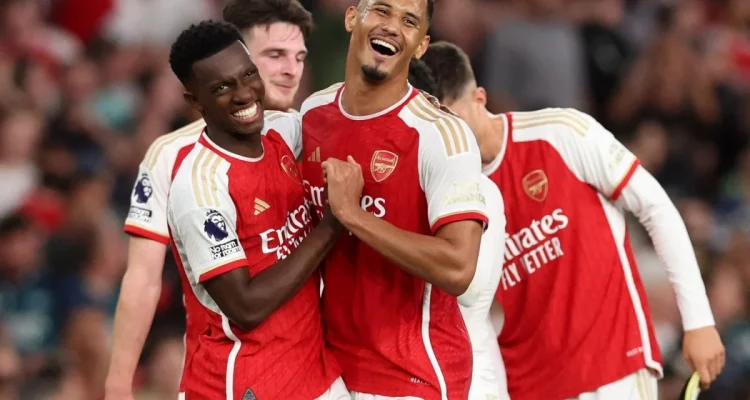 Arsenal Premier League Pimpin Klasemen, Tiga Laga Penentu Gelar di Tangan Gunners