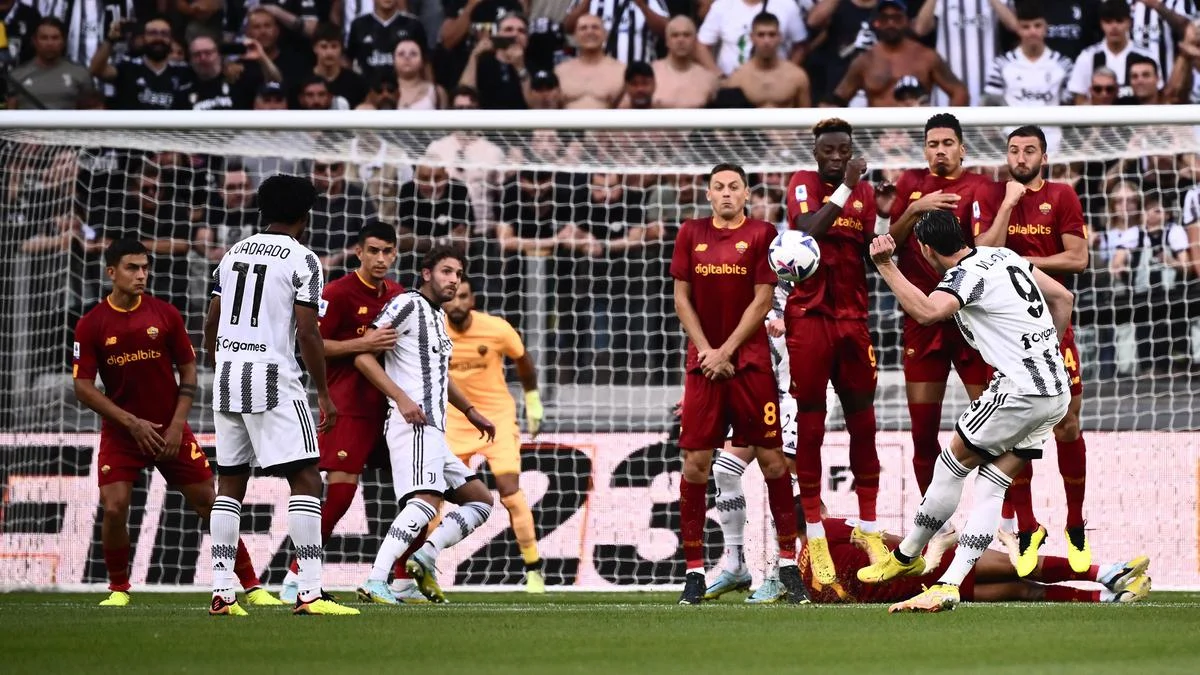 AS Roma Hadapi Tes Transfer Musim Panas, Sertifikasi Liga Champions Masih Terbuka