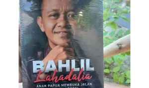 Bahlil Lahadalia: Dari Lagu 'Mas Bahlil Ganteng' Hingga Nasihat untuk Raffi Ahmad