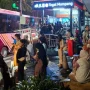 Banjir Bikin Halte CSW Jadi ‘Kepulauan Penumpang’: Antrean Panjang Mengguncang Transjakarta