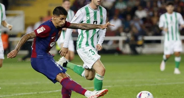 Barcelona Menang 3-1 Atas Real Betis, João Cancelo Cetak Gol Spektakuler