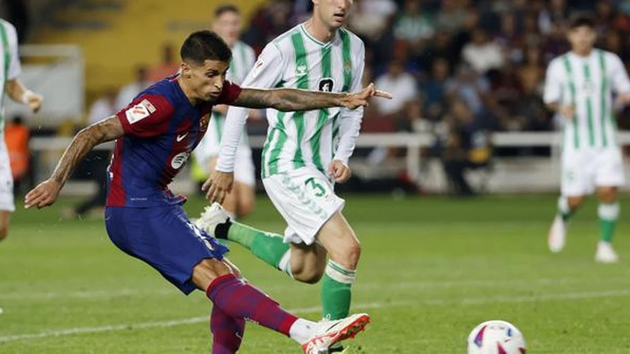 Barcelona Menang 3-1 Atas Real Betis, João Cancelo Cetak Gol Spektakuler
