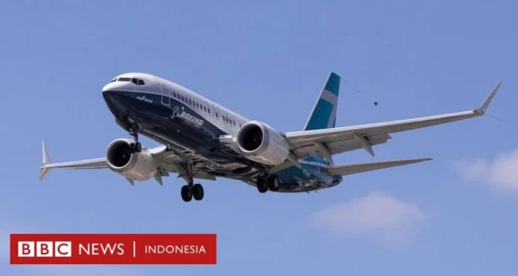 Boeing 737 Mengalami Masalah Teknis dan Ban Pecah Saat Takeoff