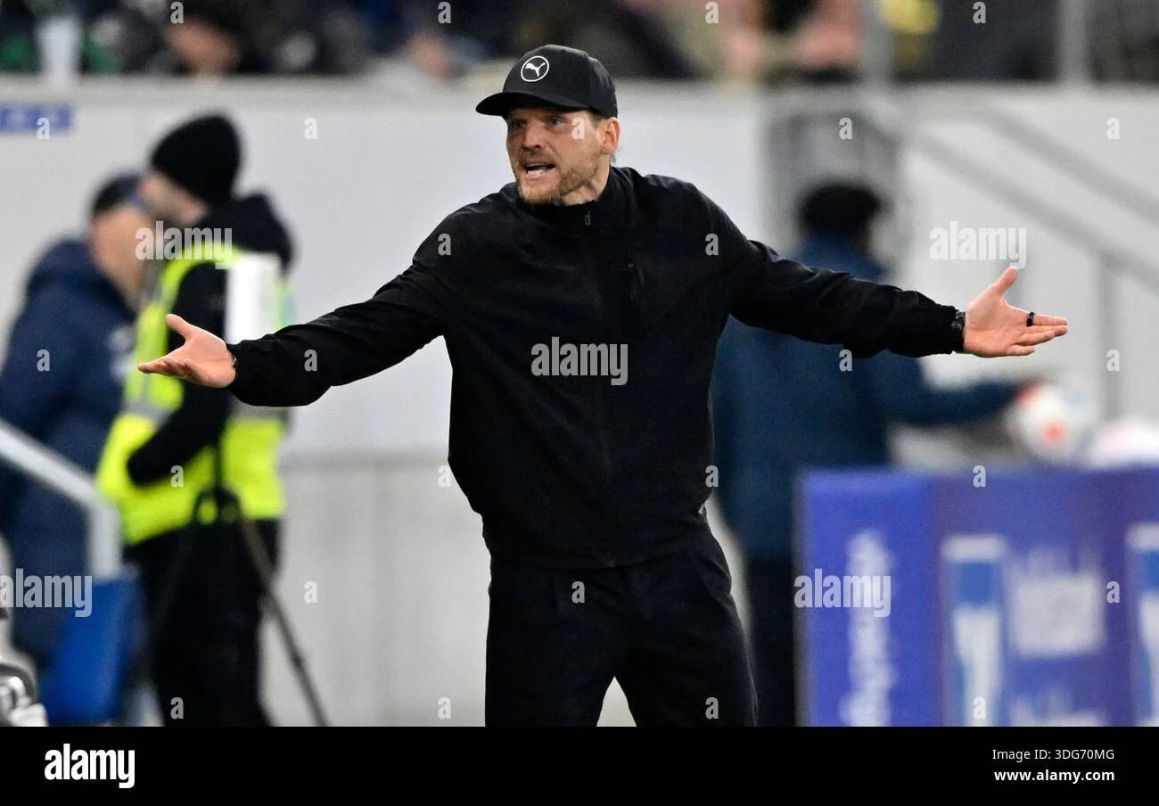 Borussia Mönchengladbach Hancurkan Hoffenheim 4-0, Pelatih Eugen Polanski Puas