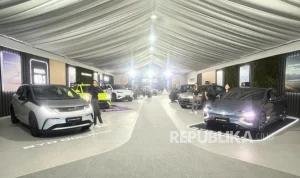 BYD Ajak Masyarakat Coba Langsung Teknologi Kendaraan Energi Baru di GBK