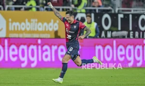 Cagliari Menang 2-1 Atas Torino: Mina dan Esposito Jadi Pahlawan