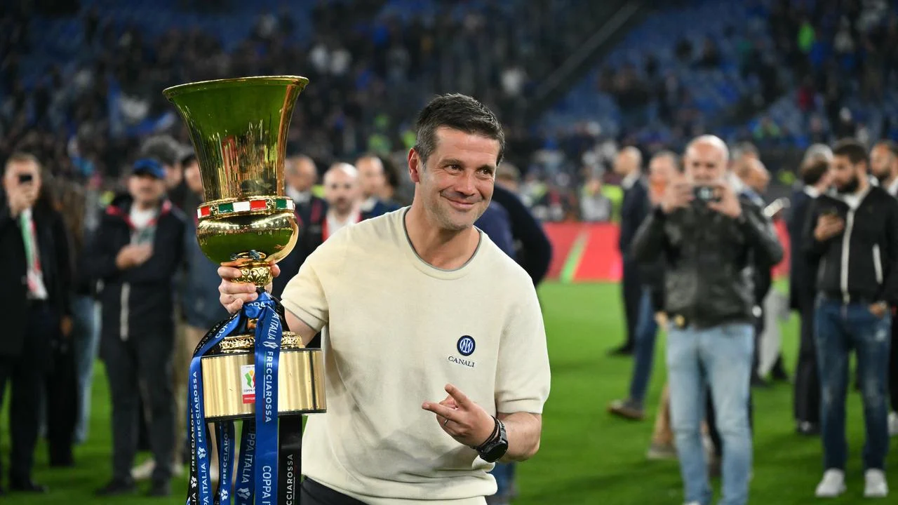 Cristian Chivu Tegaskan Double Winners Inter Tak Bisa Dianggap Biasa
