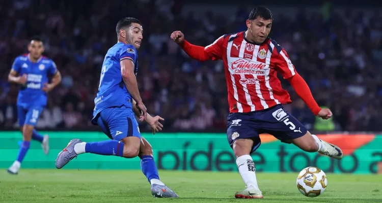 Cruz Azul dan Chivas Guadalajara Bermain Imbang 2-2 di Semifinal Clausura Meksiko