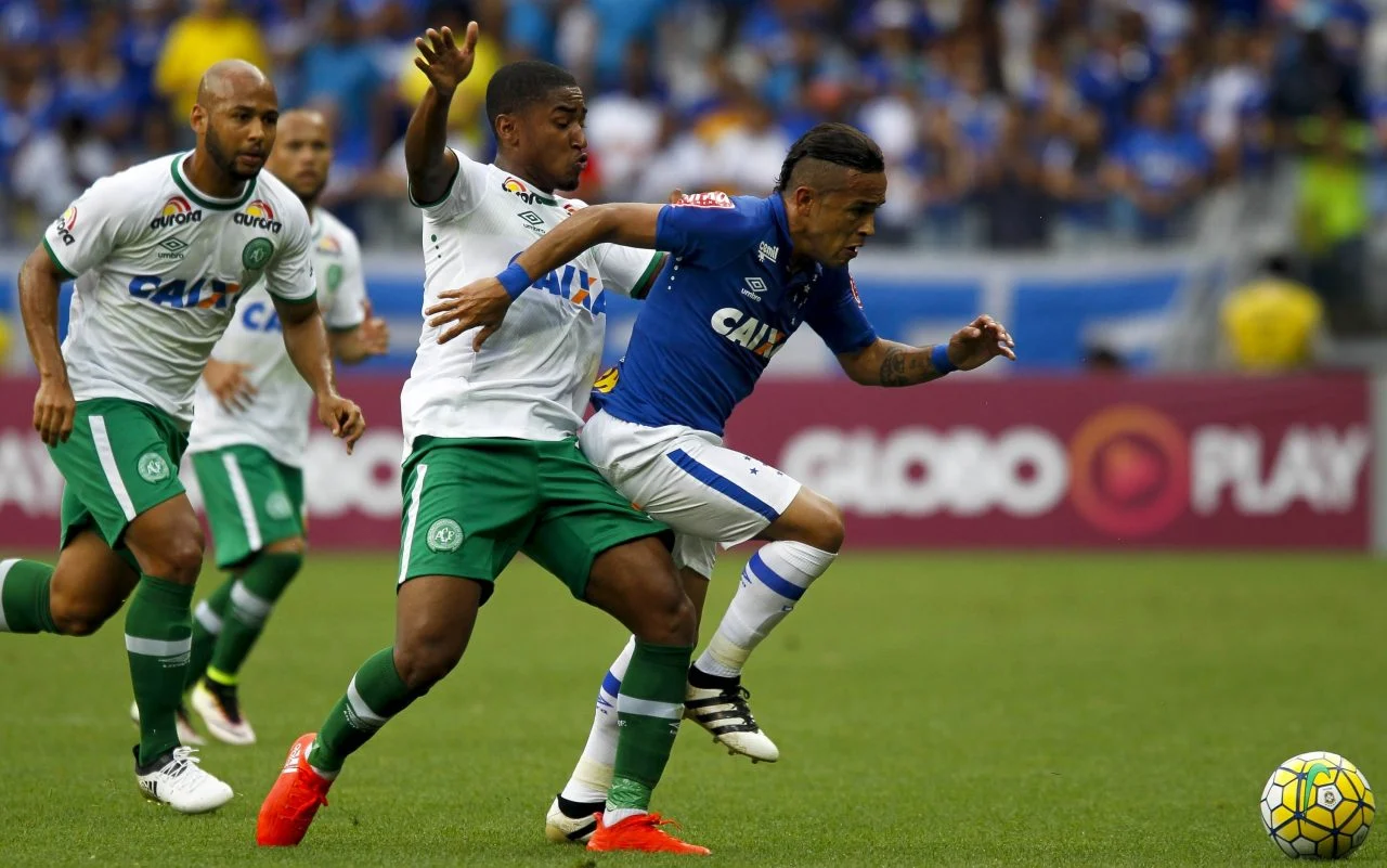 Cruzeiro vs Chapecoense: Pertarungan Sengit di Brasileirão