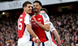 Crysencio Summerville Berperan dalam Cedera Ben White, Arsenal Siap Hadapi PSG di Champions League