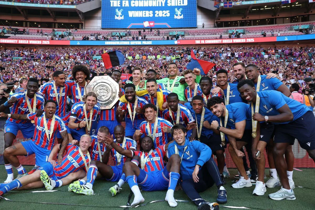 Crystal Palace Raih Gelar Juara Conference League dengan Kemenangan Spektakuler