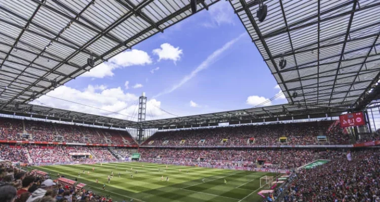 DFB-Pokal Finale: VfL Wolfsburg vs FC Bayern, Pertarungan Sengit di Kölner Rheinenergiestadion