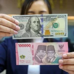 Dolar Singapura Sentuh Rp 14.000, Rupiah Melemah