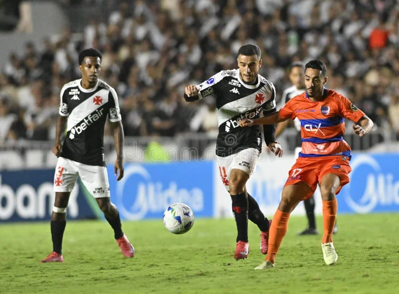 Drama Panas CONMEBOL Sudamericana 2026: Bragantino vs River, Taktik Baru Vasco, dan Kontroversi Lapangan Cerro