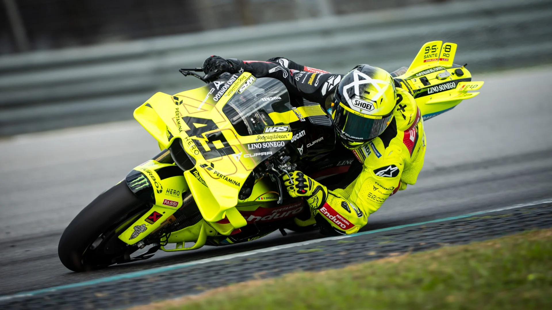 Fabio Di Giannantonio Raih Kemenangan Dramatis di MotoGP Catalunya 2026