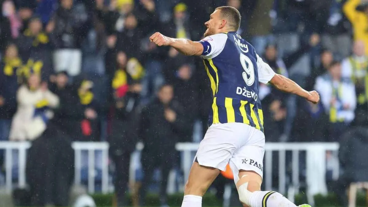 Fenerbahçe Berkutat di Puncak Klasemen Liga Turki