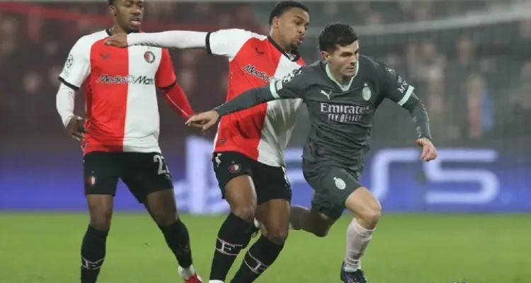 Feyenoord Menghadapi Tantangan Besar: Dari Pemain Bintang Hingga Pelatih