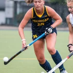 Grace Lahti Mengabadikan Kemenangan Michigan dan Sorotan Sepak Bola Eropa dalam Satu Lensa