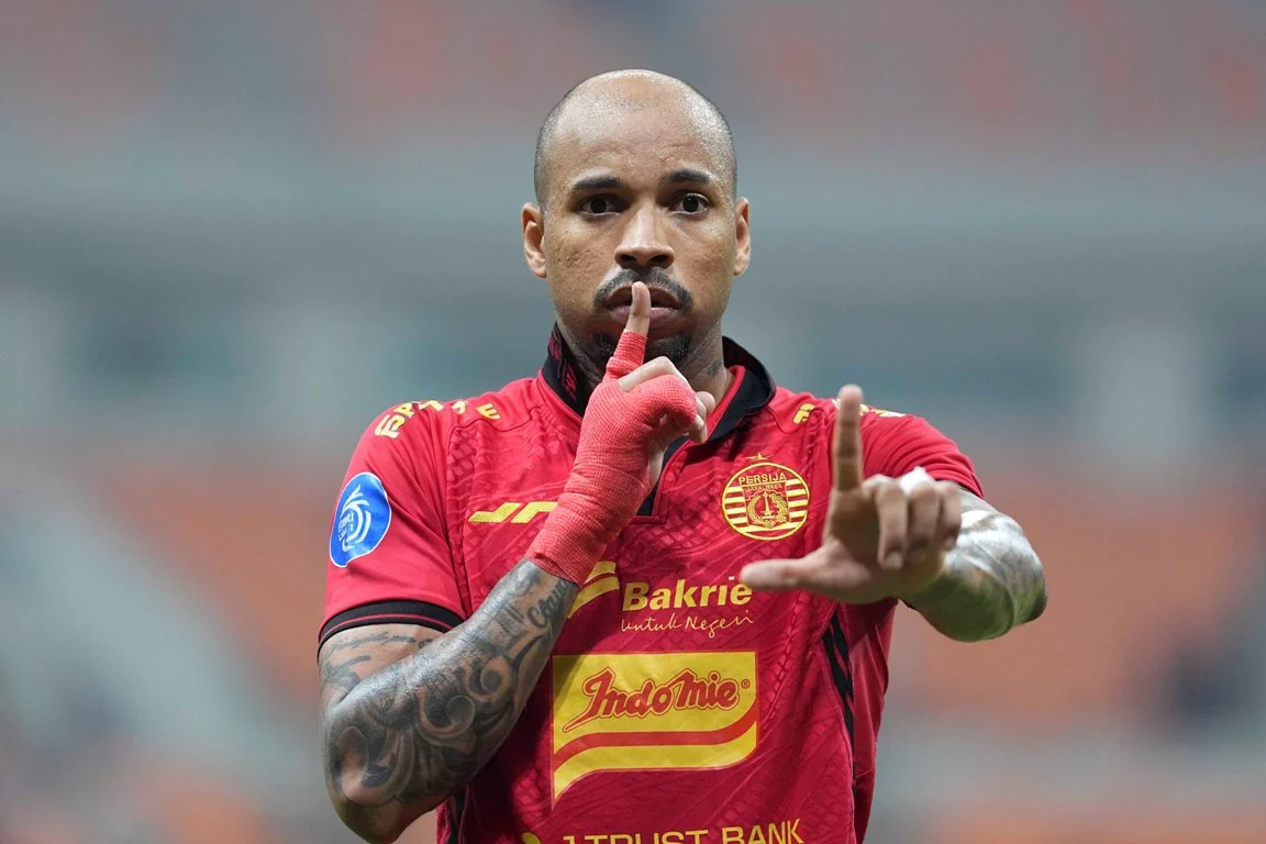 Gustavo Almeida Fokus Sapu Bersih Laga Akhir, Persib Bandung Dikesampingkan Persija