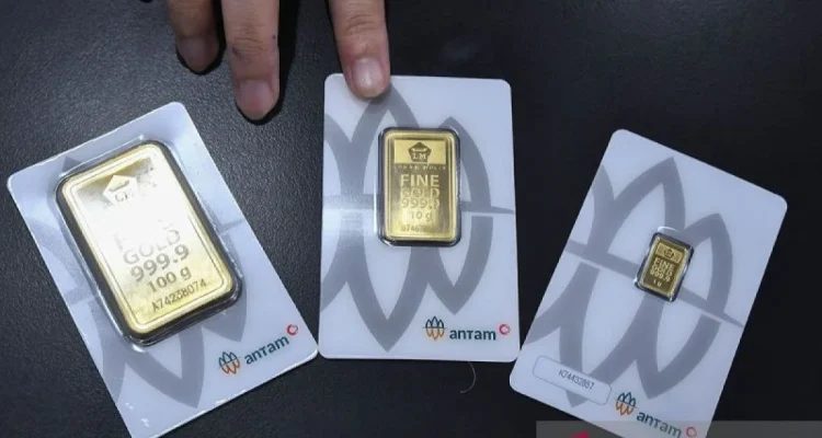 Harga Emas dan Perak Antam Anjlok, Ini Penyebabnya!