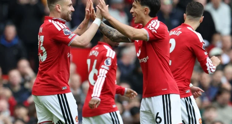 Hasil Liga Inggris: MU Amankan Posisi 3, Spurs Perpanjang Harapan