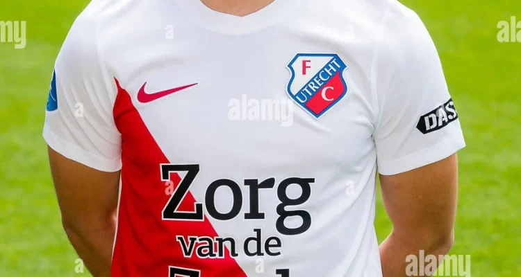 Heerenveen Tolak Tawaran Utrecht untuk Joris van Overeem