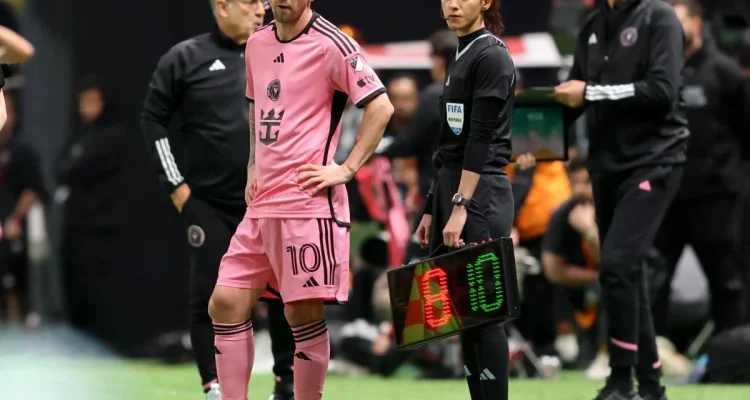 Inter Miami Diprotes oleh Penggemarnya Sendiri, Lionel Messi Terlihat Tidak Terima