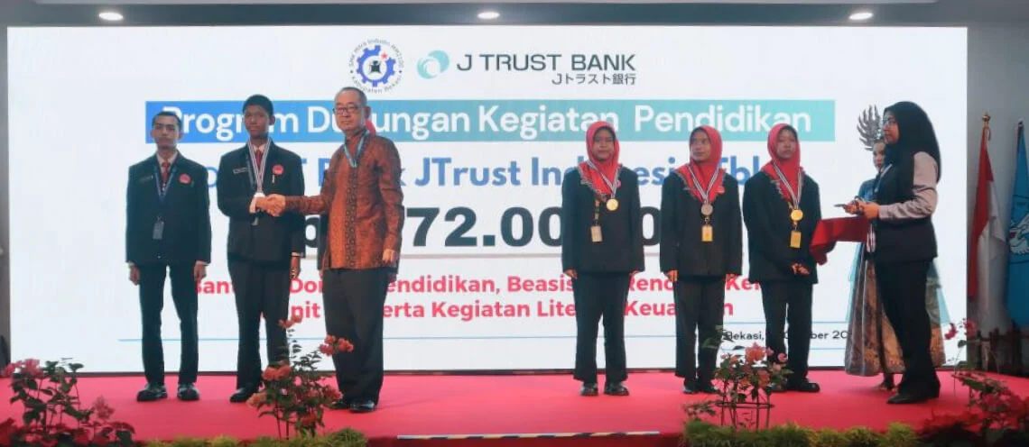J Trust Bank Luncurkan Produk Perbankan Berkelanjutan untuk Lingkungan