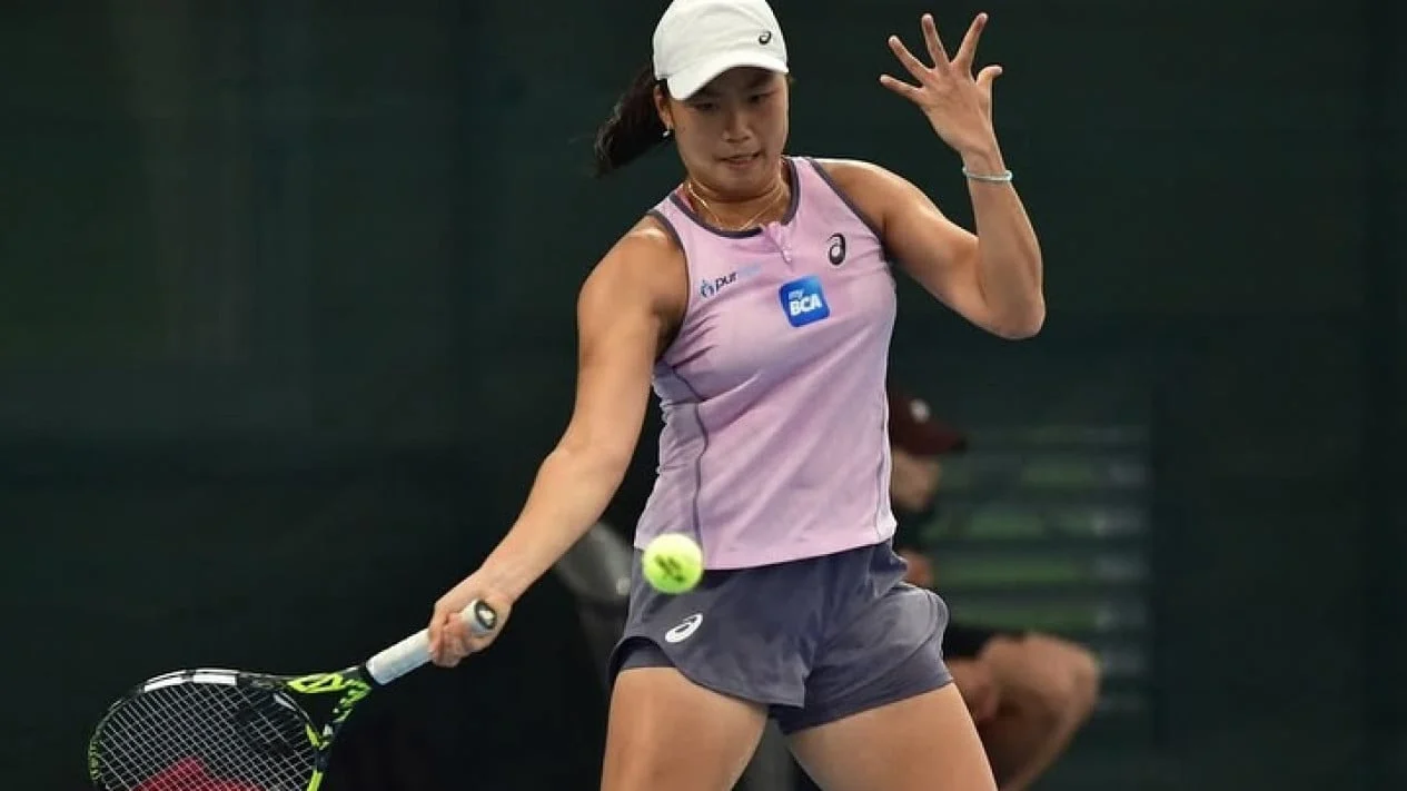 Janice Tjen Italian Open: Siap Guncang Lapangan Roma Lawan Peyton Stearns