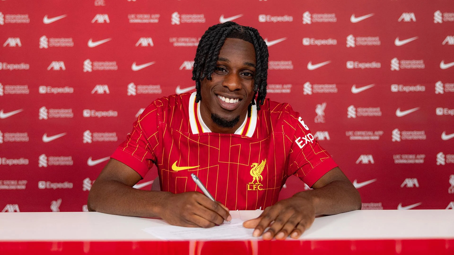 Jeremie Frimpong: Antara Harapan dan Kekhawatiran di Liverpool