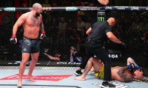 Josh Hokit Membuat Kacau di Konferensi Pers UFC Freedom 250