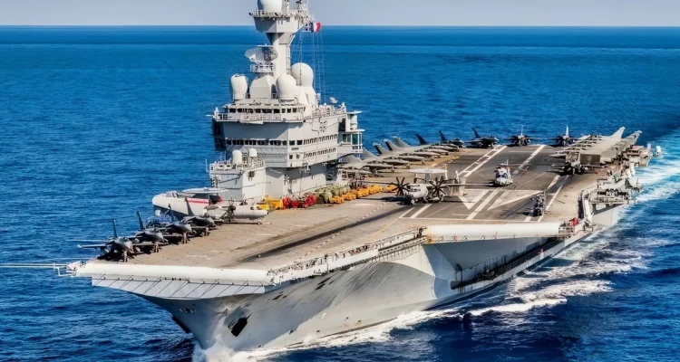 Kapal Induk dan Keamanan Selat Hormuz: Persaingan Strategis di Timur Tengah