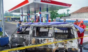 Kebakaran Kendaraan Carabobo Mengungkap Krisis Bahan Bakar dan Dampaknya pada Keselamatan Otomotif Regional
