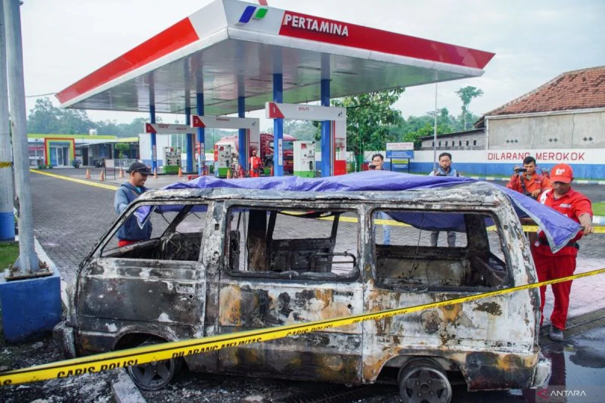 Kebakaran Kendaraan Carabobo Mengungkap Krisis Bahan Bakar dan Dampaknya pada Keselamatan Otomotif Regional
