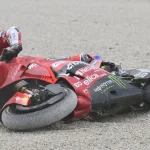 Kecelakaan Mengerikan di MotoGP Catalunya: Johann Zarco Terjepit Motor Pecco Bagnaia