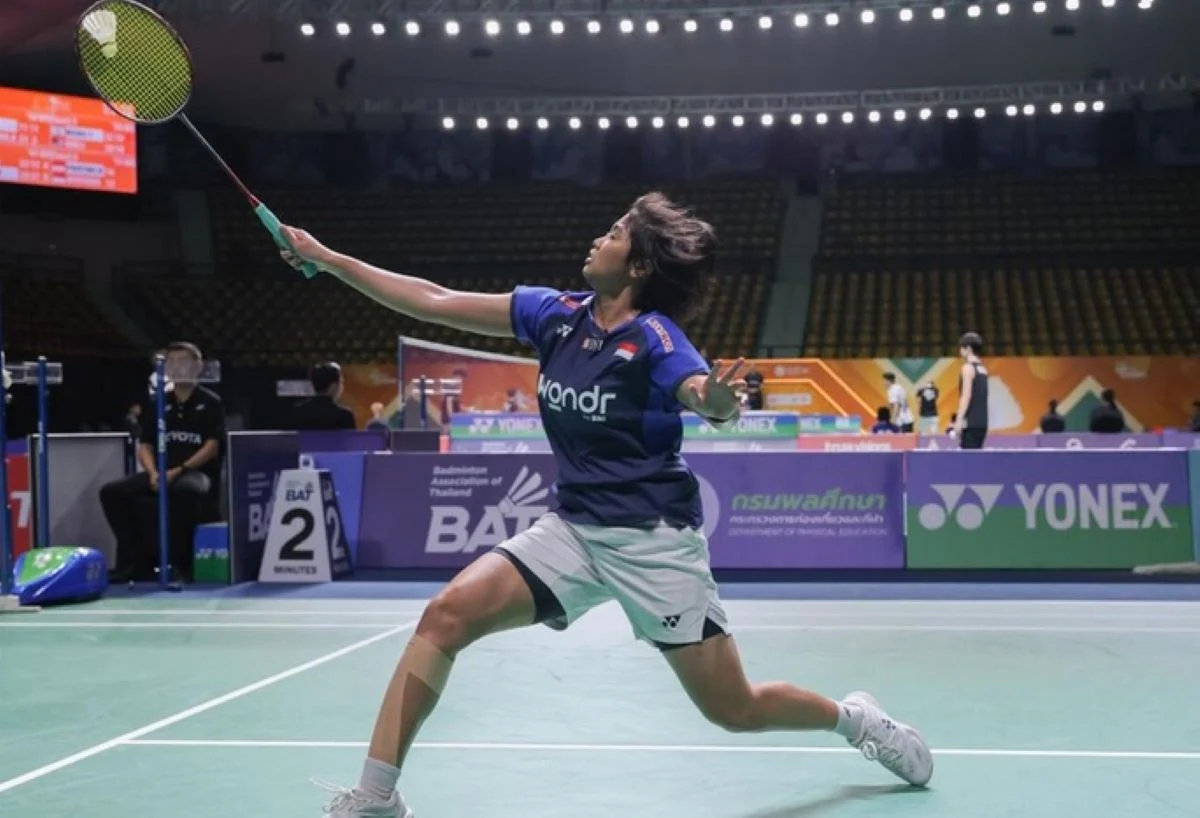 Kejutan Besar Thalita Ramadhani: Mengalahkan Sim Yu Jin di Uber Cup 2026 dengan Gaya Tai Tzu Ying