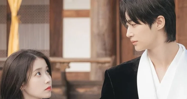 Keromantisan Pernikahan IU dan Byeon Woo Seok di Drama Perfect Crown